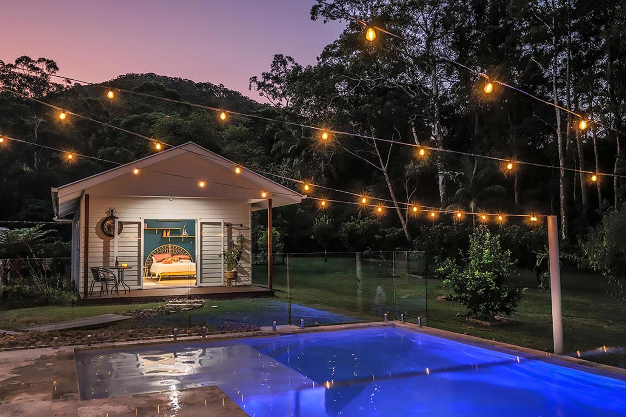 The Poolhaus Retreat - Peaceful Private Studio Valdora Ngoại thất bức ảnh