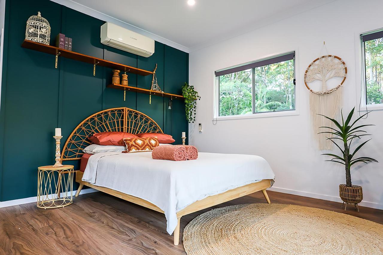 The Poolhaus Retreat - Peaceful Private Studio Valdora Ngoại thất bức ảnh